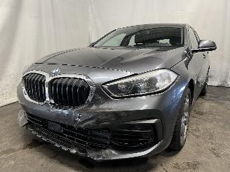 Vaurioauto  passenger cars BMW 1-serie 1 serie (F40) Hatchback 116d 1.5 12V TwinPower (B37-C15A) [85kW]  (07-=
2019/...) 2019/10