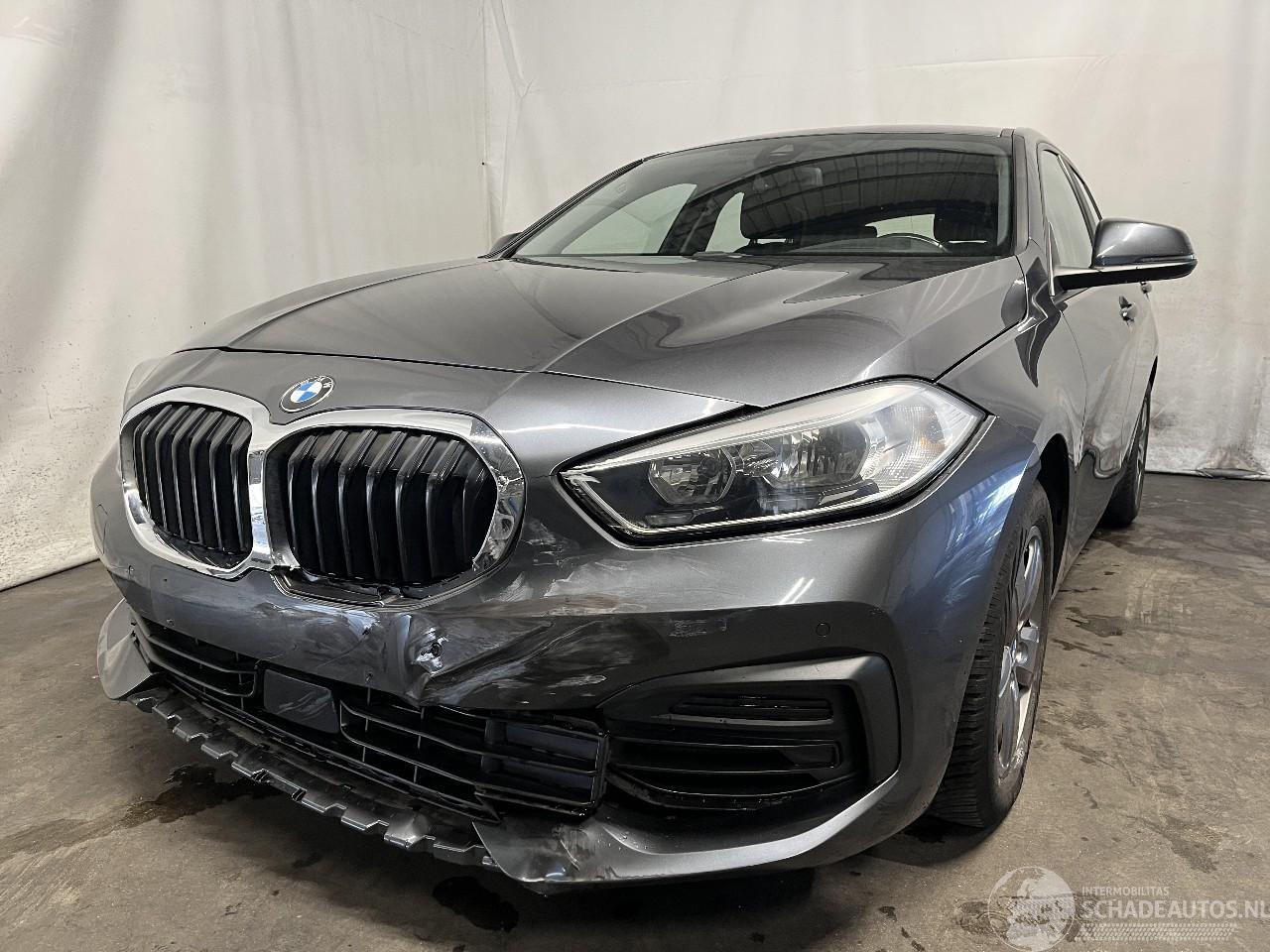 BMW 1-serie 1 serie (F40) Hatchback 116d 1.5 12V TwinPower (B37-C15A) [85kW]  (07-=
2019/...)