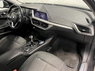 BMW 1-serie 1 serie (F40) Hatchback 116d 1.5 12V TwinPower (B37-C15A) [85kW]  (07-=
2019/...) picture 13