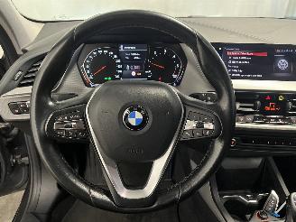 BMW 1-serie 1 serie (F40) Hatchback 116d 1.5 12V TwinPower (B37-C15A) [85kW]  (07-=
2019/...) picture 17