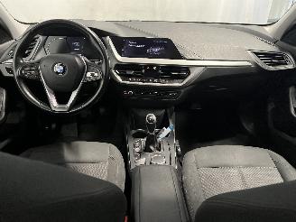 BMW 1-serie 1 serie (F40) Hatchback 116d 1.5 12V TwinPower (B37-C15A) [85kW]  (07-=
2019/...) picture 15