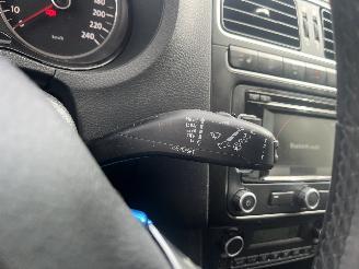 Volkswagen Polo Polo V (6R) Hatchback 1.2 TDI 12V BlueMotion (CFWA(Euro 5)) [55kW]  (1=
0-2009/05-2014) picture 19