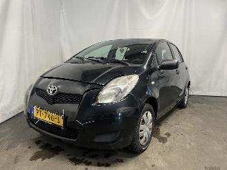Vaurioauto  passenger cars Toyota Yaris Yaris II (P9) Hatchback 1.0 12V VVT-i (1KR-FE) [51kW]  (08-2005/12-201=
1) 2010/1