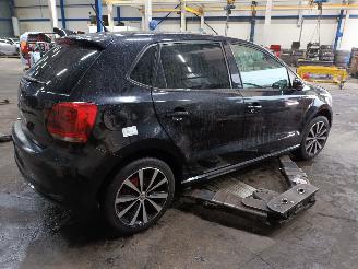 Volkswagen Polo Polo V (6R) Hatchback 1.2 12V (CGPB(Euro 5)) [44kW]  (06-2009/05-2014)= picture 3