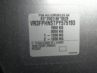 Peugeot 308 308 (F3/FB/FH/FM/FP) Hatchback 5-drs 1.2 12V PureTech 130 (EB2ADTS(HNS=
)) [96kW]  (07-2021/...) picture 6