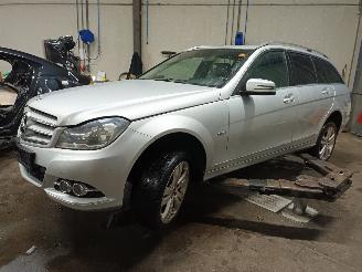 Uttjänta bilar auto Mercedes C-klasse C Estate (S204) Combi 2.2 C-200 CDI 16V BlueEFFICIENCY (OM651.913) [10=
0kW]  (08-2010/...) 2011/1
