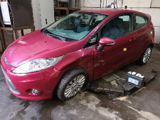 rozbiórka samochody osobowe Ford Fiesta Fiesta 6 (JA8) Hatchback 1.6 16V Sport (HXJA) [88kW]  (06-2008/01-2018=
) 2010/6