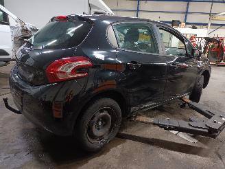 Peugeot 208 208 I (CA/CC/CK/CL) Hatchback 1.2 Vti 12V PureTech 82 (EB2F(HMZ)) [60k=
W]  (03-2012/12-2019) picture 3