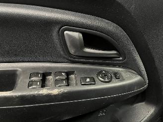 Kia Rio Rio III (UB) Hatchback 1.2 CVVT 16V (G4LA5) [63kW]  (09-2011/12-2017) picture 19