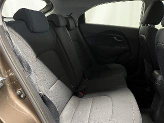 Kia Rio Rio III (UB) Hatchback 1.2 CVVT 16V (G4LA5) [63kW]  (09-2011/12-2017) picture 10