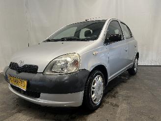 skadebil auto Toyota Yaris Yaris (P1) Hatchback 1.0 16V VVT-i (1SZFE) [50kW]  (04-1999/09-2005) 2001/10