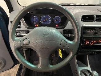 Daihatsu Terios Terios (J1) Terreinwagen 1.3 16V 4x4 (HC-EJ) [62kW]  (10-1997/10-2000)= picture 17