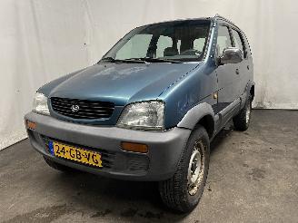 Voiture accidenté Daihatsu Terios Terios (J1) Terreinwagen 1.3 16V 4x4 (HC-EJ) [62kW]  (10-1997/10-2000)= 2000/9