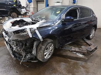 Purkuautot passenger cars Peugeot 308 308 (L3/L8/LB/LH/LP) Hatchback 5-drs 1.2 12V e-THP PureTech 110 (EB2DT=
(HNZ)) [81kW]  (11-2013/06-2021) 2015/9
