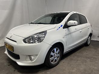 Mitsubishi Space-star Space Star (A0) Hatchback 1.0 12V (3A90(Euro 5)) [52kW]  (05-2012/...)= picture 3