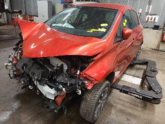 Autoverwertung Renault Zoé Zoé (AG) Hatchback 5-drs R135 (5AQ-605) [100kW]  (09-2019/03-2024) 2019/12