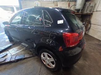 Volkswagen Polo Polo V (6R) Hatchback 1.2 TSI (CBZC) [66kW]  (05-2011/05-2014) picture 4