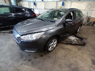 Uttjänta bilar auto Ford Focus Focus 3 Wagon Combi 1.0 Ti-VCT EcoBoost 12V 100 (M2DC) [74kW]  (02-201=
2/05-2018) 2015/6