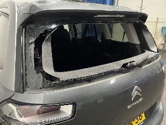 Citroën C4 C4 Grand Picasso (3A) MPV 1.6 BlueHDI 120 (DV6FC(BHZ)) [88kW]  (07-201=
4/12-2018) picture 15