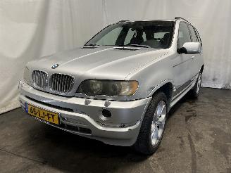 Damaged car BMW X5 X5 (E53) SUV 4.4 V8 32V (M62-B44(448S2)) [210kW]  (01-2000/09-2003) 2003/1
