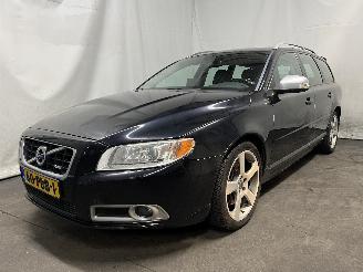 Volvo V-70 V70 (BW) Combi 2.0 T 16V (B4204T6) [149kW]  (09-2009/12-2011) picture 3