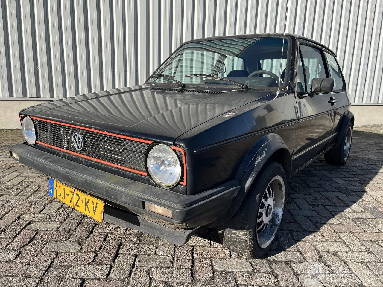Volkswagen Golf Golf I (17) Hatchback 1.5 C,CL,CE,S,LS,GLS (JB) [51kW]  (08-1977/07-19=
83)