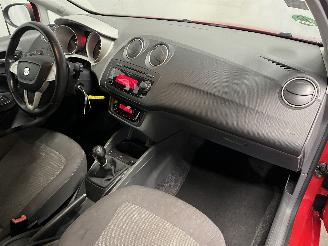Seat Ibiza Ibiza IV (6J5) Hatchback 5-drs 1.6 TDI 105 (CLNA) [77kW]  (05-2009/05-=
2015) picture 15