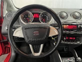 Seat Ibiza Ibiza IV (6J5) Hatchback 5-drs 1.6 TDI 105 (CLNA) [77kW]  (05-2009/05-=
2015) picture 19