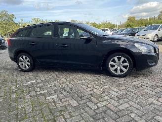 Volvo V-60 V60 I (FW/GW) Combi 1.6 T4 16V Flexifuel (B4164T2) [132kW]  (04-2011/1=
2-2015) picture 7
