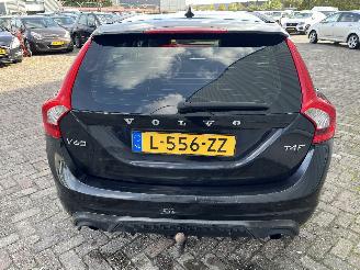 Volvo V-60 V60 I (FW/GW) Combi 1.6 T4 16V Flexifuel (B4164T2) [132kW]  (04-2011/1=
2-2015) picture 8