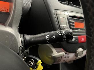Toyota Aygo Aygo (B10) Hatchback 1.0 12V VVT-i (1KR-FE) [50kW]  (07-2005/05-2014) picture 21