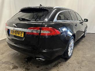 Jaguar XF XF Sportbrake Combi 2.2 D 16V (224DT(DW12C)) [120kW]  (09-2012/04-2014=
) picture 4