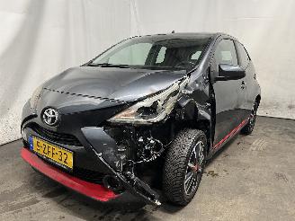 Coche accidentado Toyota Aygo Aygo (B40) Hatchback 1.0 12V VVT-i (1KR-FE) [51kW]  (05-2014/06-2018) 2015/1