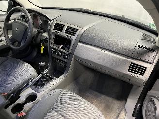 Dodge Avenger Avenger (JS) Sedan 2.0 16V (ECN) [115kW]  (06-2007/12-2011) picture 10