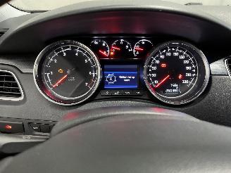 Peugeot 508 508 SW (8E/8U) Combi 1.6 THP 16V (EP6CDT(5FV)) [115kW]  (11-2010/12-20=
18) picture 22