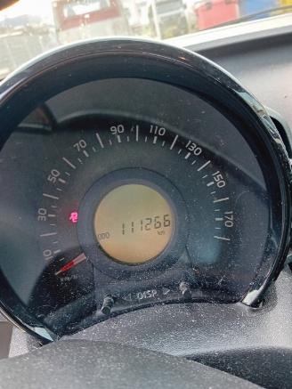 Peugeot 108 108 Hatchback 1.0 12V VVT-i (1KRFE(CFB)) [53kW]  (05-2018/...) picture 2