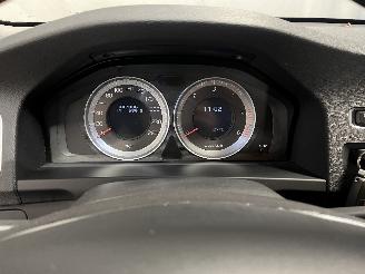 Volvo V-60 V60 I (FW/GW) Combi 2.0 D3 20V (D5204T3) [120kW]  (07-2010/12-2014) picture 23