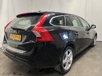 Volvo V-60 V60 I (FW/GW) Combi 2.0 D3 20V (D5204T3) [120kW]  (07-2010/12-2014) picture 6