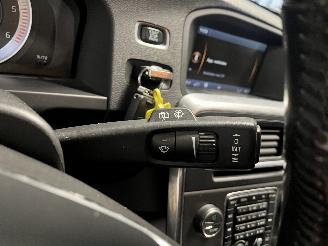 Volvo V-60 V60 I (FW/GW) Combi 2.0 D3 20V (D5204T3) [120kW]  (07-2010/12-2014) picture 24