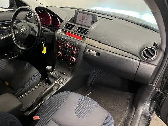 Mazda 3 3 (BK12) Sedan 2.0i 16V (LFN7) [110kW]  (10-2003/12-2009) picture 18
