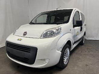 Vaurioauto  passenger cars Fiat Qubo Qubo MPV 1.4 (350.A.1000) [57kW]  (10-2009/...) 2016/9