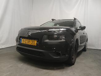 damaged passenger cars Citroën C4 C4 Cactus (0B/0P) Hatchback 5-drs 1.2 PureTech 82 12V (EB2F(HMZ)) [60k=
W]  (09-2014/...) 2015/2