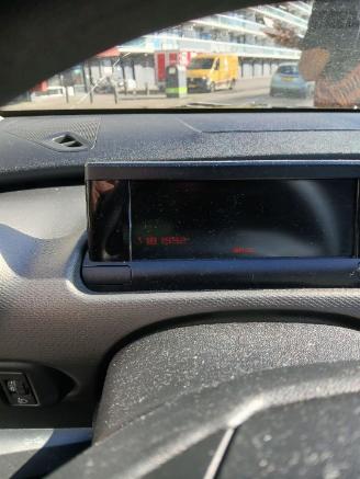 Citroën C4 C4 Cactus (0B/0P) Hatchback 5-drs 1.2 PureTech 82 12V (EB2F(HMZ)) [60k=
W]  (09-2014/...) picture 2
