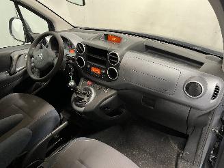 Citroën Berlingo Berlingo Cinqspace, Multispace MPV 1.6 VTi 120 16V (EP6C(5FS)) [88kW] =
 (11-2009/12-2018) picture 17