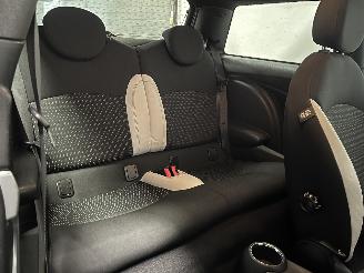 Mini Mini Mini (R56) Hatchback 1.6 16V Cooper S (N14-B16A) [128kW]  (10-2006/02-=
2010) picture 9
