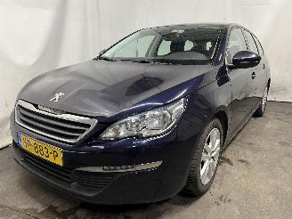 Voiture accidenté Peugeot 308 308 SW (L4/L9/LC/LJ/LR) Combi 5-drs 1.6 BlueHDi 120 (DV6FC(BHZ)) [88kW=
]  (03-2014/12-2021) 1899/12