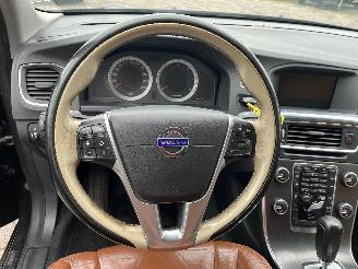 Volvo V-60 V60 I (FW/GW) Combi 2.0 D3 20V (D5204T3) [120kW]  (07-2010/12-2014) picture 22