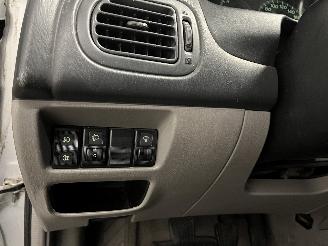 Mazda 323 323 Fastbreak (BJ14) Hatchback 1.6 16V (ZM) [72kW]  (01-2001/09-2003) picture 24
