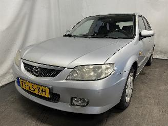 Unfallwagen Mazda 323 323 Fastbreak (BJ14) Hatchback 1.6 16V (ZM) [72kW]  (01-2001/09-2003) 2003/5
