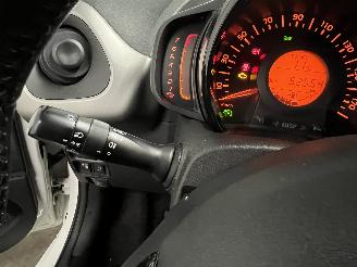Citroën C1 C1 Hatchback 1.0 Vti 68 12V (1KR-FE(CFB)) [51kW]  (04-2014/04-2018) picture 24